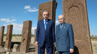 Malazgirt Zaferi’nin 955’inci yıl dönümü etkinlikleri kapsamında Bitlis’in Ahlat ilçesine
