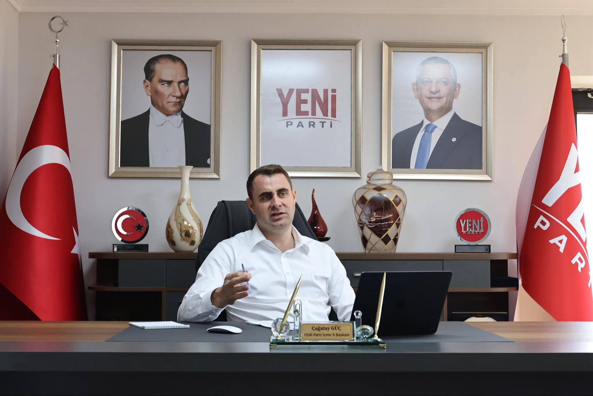YENİ Parti İzmir İl Başkanlığı, 30 ilçe başkanının katılımıyla il