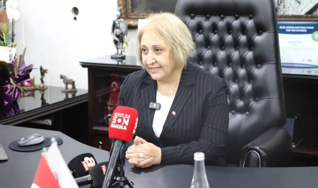 Menderes Belediye meclisinde yapılan oylama ile seçilen başkan vekili Asuman