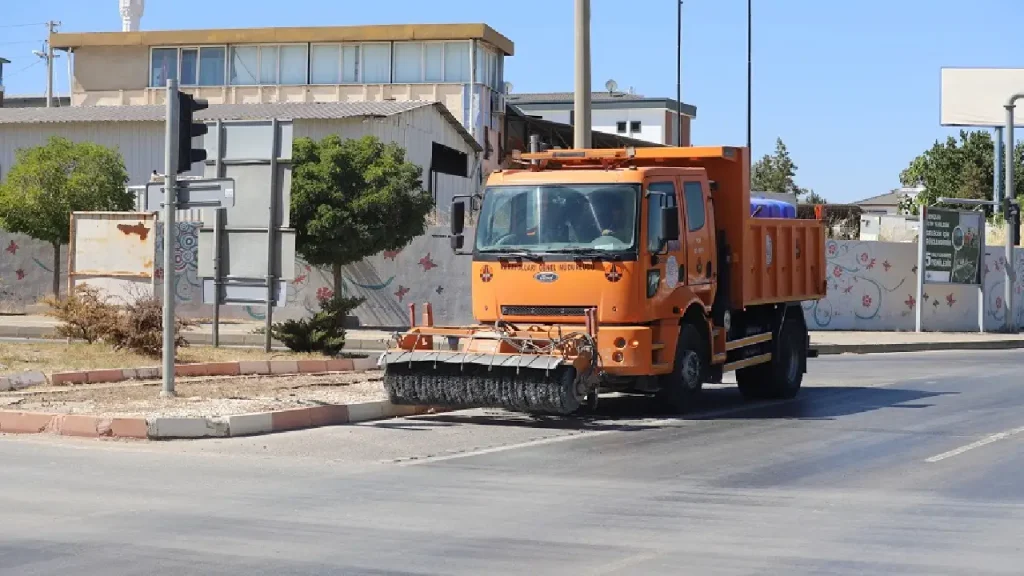 Başkan Şen devreye girdi; Çevreyolunda çalışmalar hız kazandı