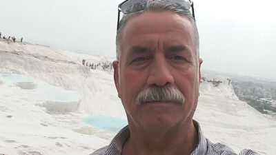 Menderes Belediyesi’nin AK Parti yönetimine geçmesinin ardından muhalefet cephesindeki çözülme