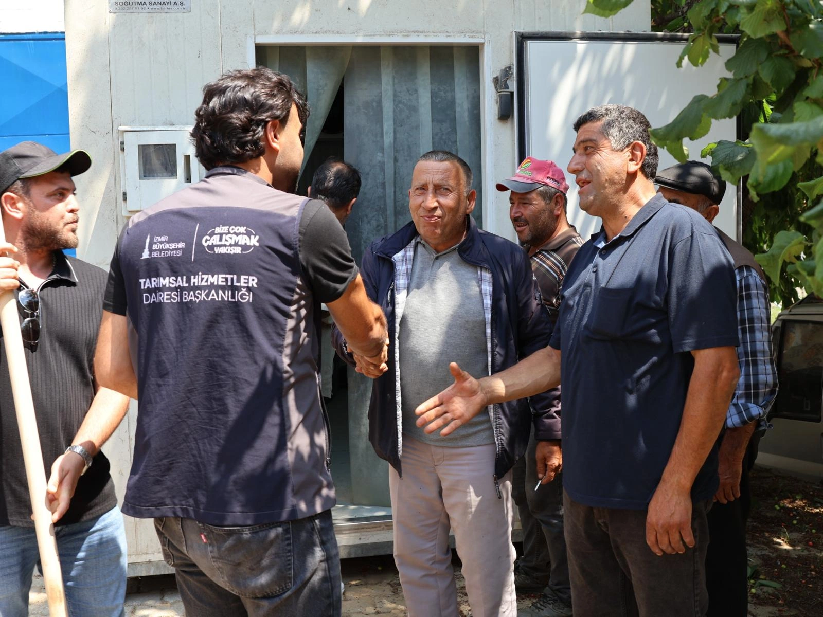 Ödemiş’in dağ köyünde çiftçinin çaresizliği bitti! "Artık satamadığımızı güvenle saklayacağız!" 1 Ödemiş’in dağ köyünde çiftçinin çaresizliği bitti! "Artık satamadığımızı güvenle saklayacağız!"