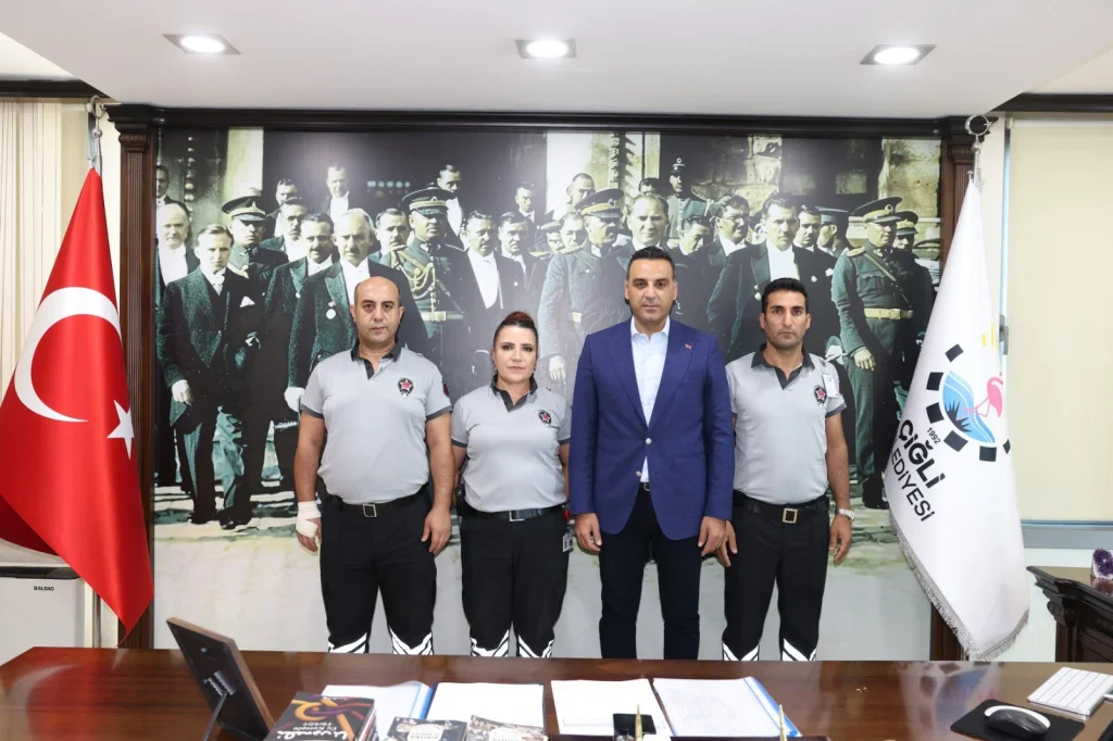Başkan Yıldız'dan cesur güvenlik personeline teşekkür 1 Başkan Yıldız'dan cesur güvenlik personeline teşekkür