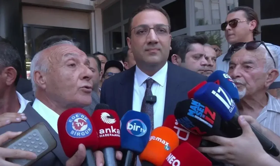 Hakkındaki soruşturma gerekçesiyle görevinden uzaklaştırılan ve yargı kararının ardından yaklaşık
