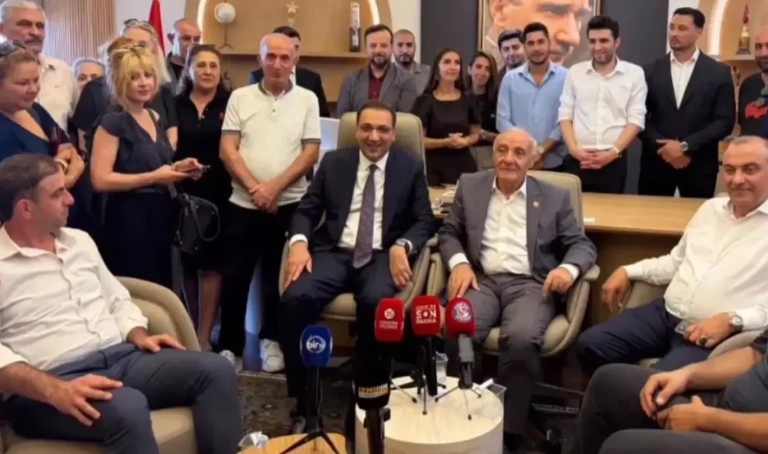 Hakkındaki soruşturma gerekçesiyle uzaklaştırıldığı görevine dün iade edilen Balçova Belediye