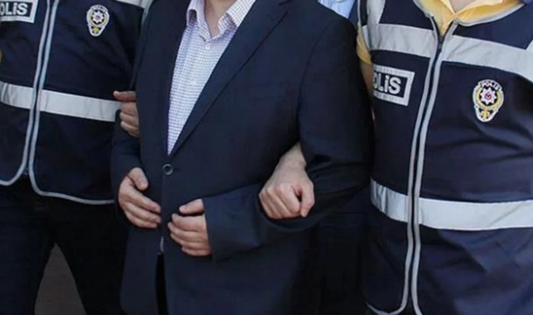 Kendilerini MİT görevlisi olarak tanıtıp Adalet Bakanı Akın Gürlek ve