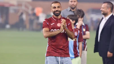 Trabzonspor Teknik Direktörü Fatih Tekke, Göztepe ile oynanan hazırlık maçının