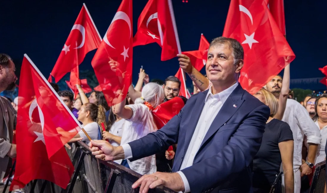 İzmir Büyükşehir Belediye Başkanı Dr. Cemil Tugay, 30 Ağustos Zafer