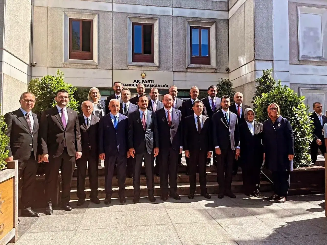 Tuzla, Çekmeköy ve Şile belediyeleri resmen AK Parti'ye geçti