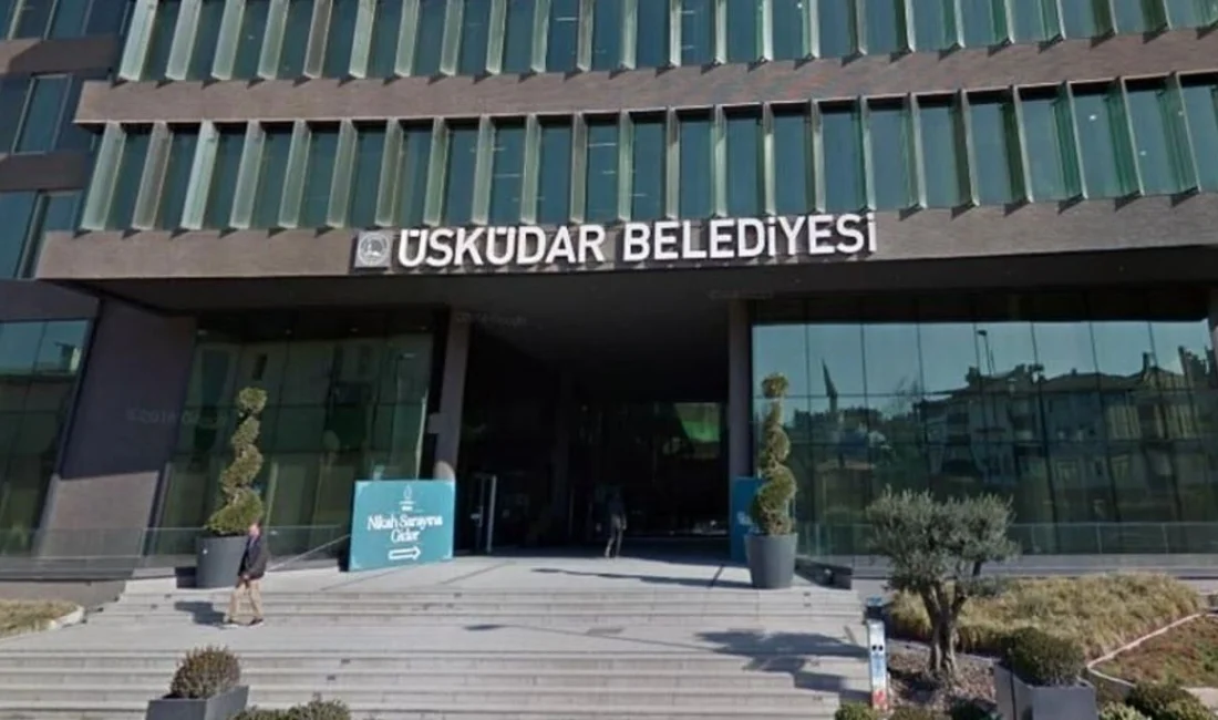 Tutuklanarak görevden uzaklaştırılan Üsküdar Belediye Başkanı Sinem Dedetaş'ın yerine yapılan