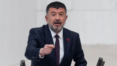 İzmir Büyükşehir Belediyesi’ne yönelik yürütülen "ihaleye fesat karıştırma" soruşturması kapsamında