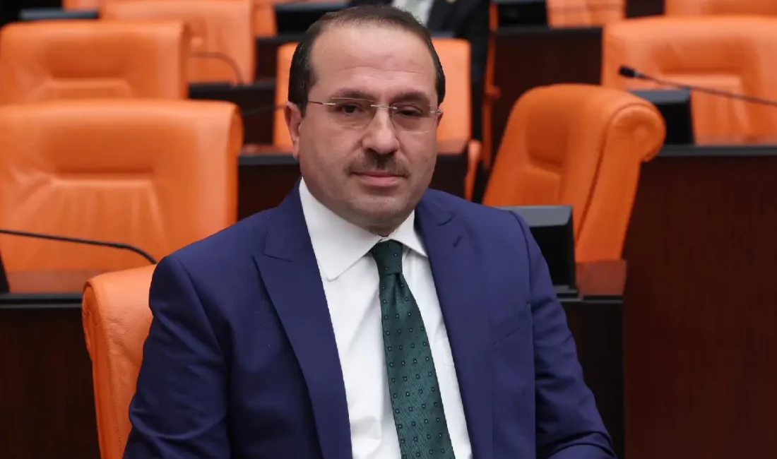 AK Parti İzmir Milletvekili Yaşar Kırkpınar, 30 Ağustos Zafer Bayramı