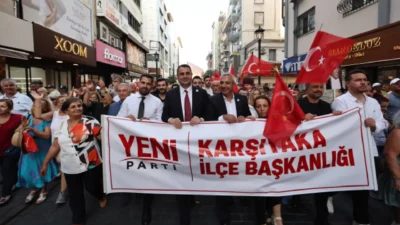 YENİ Parti Karşıyaka İlçe Başkanlığı, yoğun katılımla düzenlenen törenle açıldı.