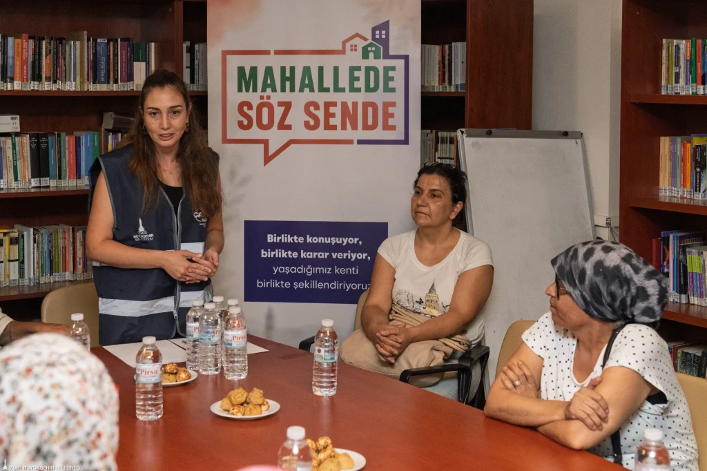 Büyükşehir mahallelinin sesini dinliyor: Mahallede söz sende 2 Büyükşehir mahallelinin sesini dinliyor: Mahallede söz sende
