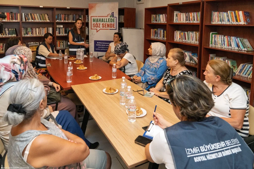 Büyükşehir mahallelinin sesini dinliyor: Mahallede söz sende 3 Büyükşehir mahallelinin sesini dinliyor: Mahallede söz sende