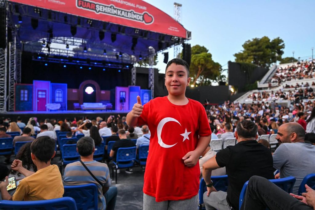 İEF’de 9 Eylül coşkusu 7 İEF’de 9 Eylül coşkusu