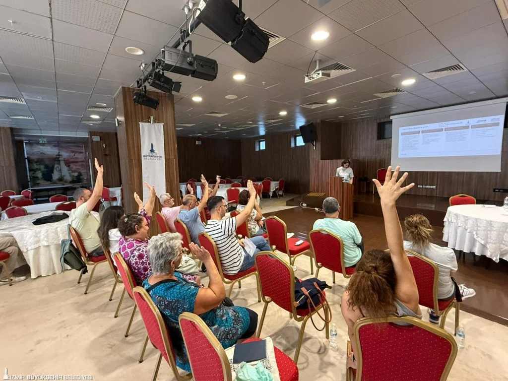 İzmir’de yurttaşın sözü karara dönüşüyor