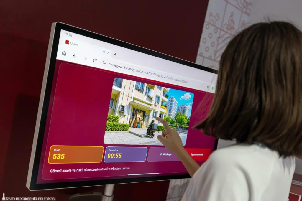 “Mahalle Dedektifi” oyunu miniklere dirençli kent bilinci kazandı