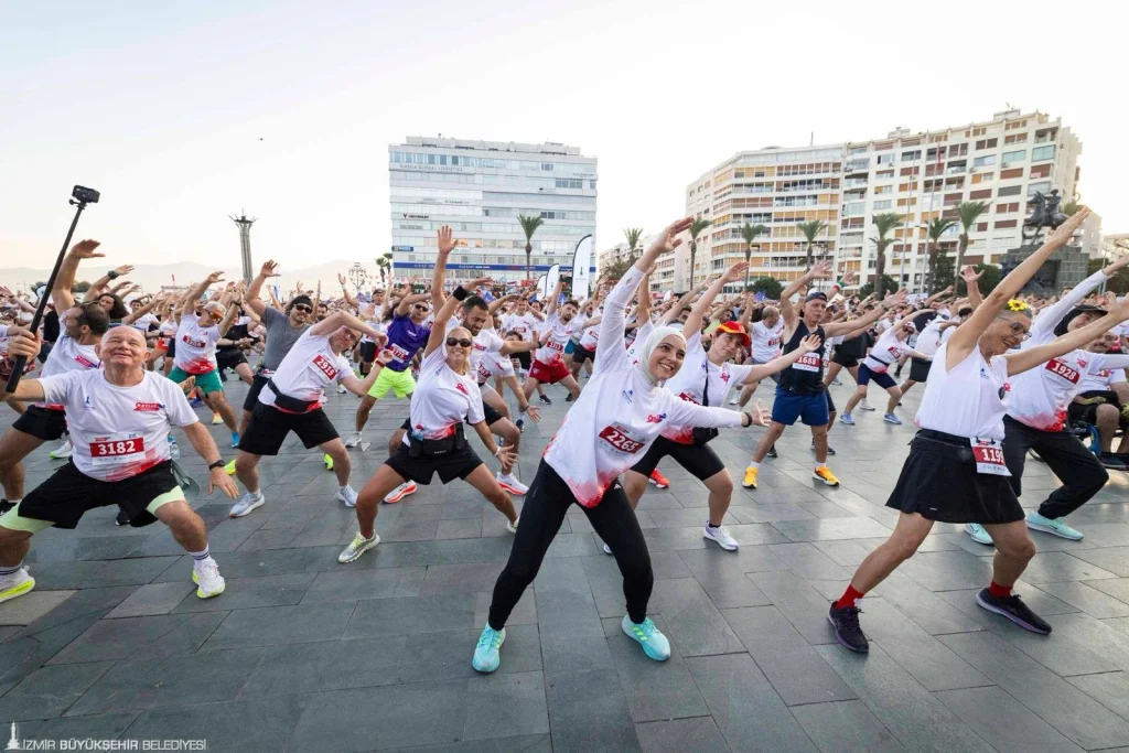 9 Eylül Yarı Maratonu'na katılım rekoru