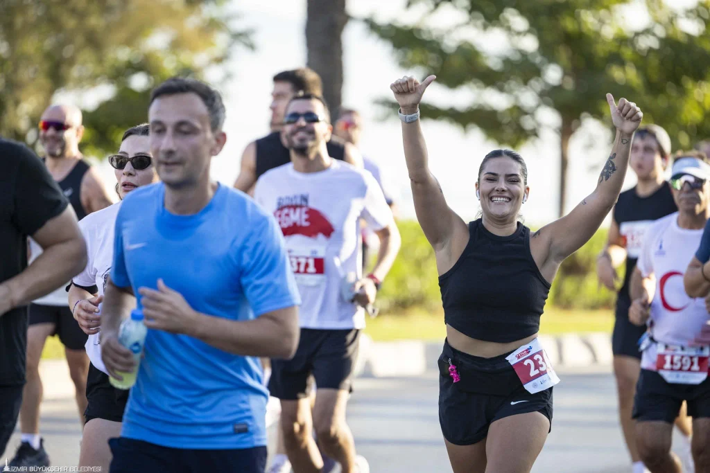 9 Eylül Yarı Maratonu'na katılım rekoru