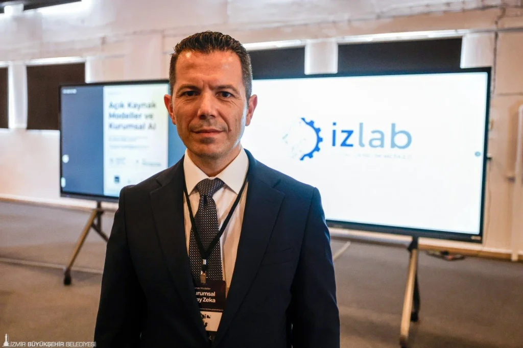 İzlab Türkiye'nin yapay zeka üssü oluyor: Belediye personeline eğitim veriliyor