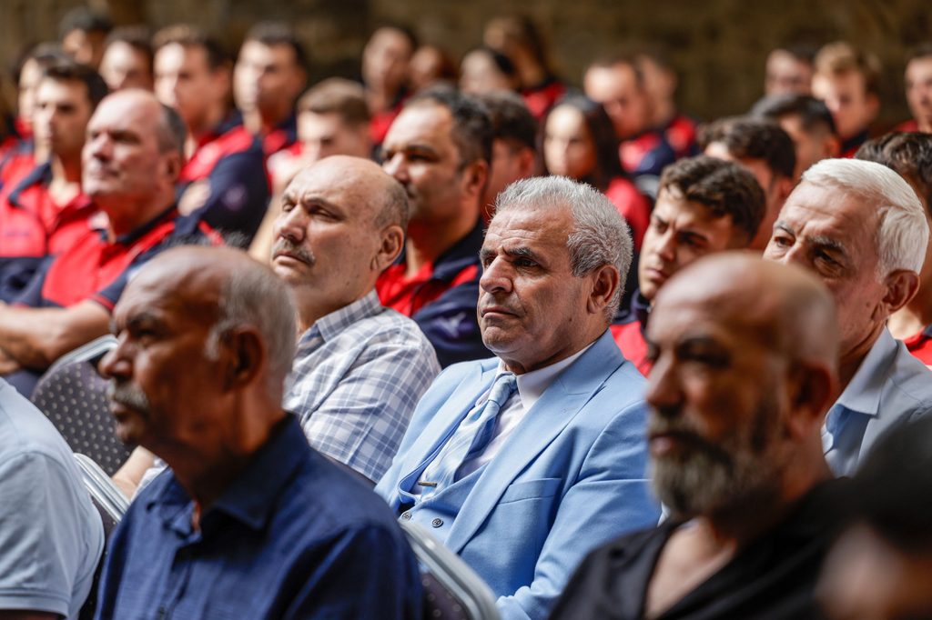 İzmir İtfaiyesi’nde duygu dolu nesil buluşması!