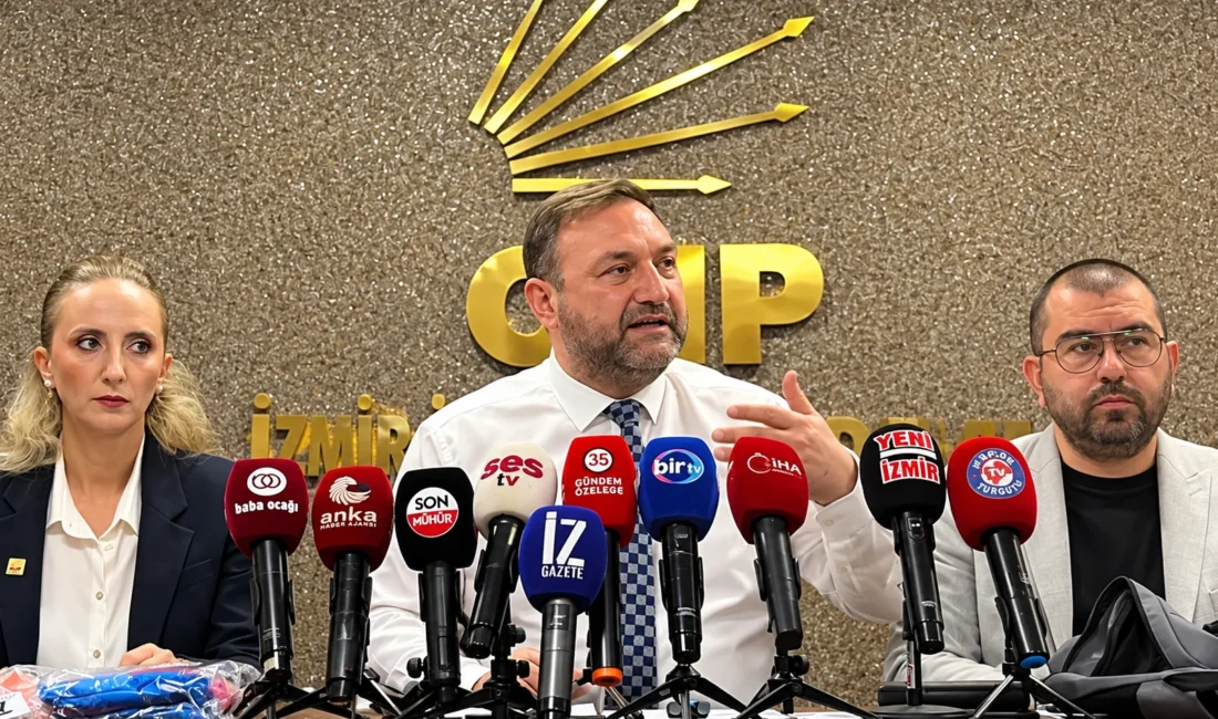 CHP İzmir İl Başkanı Utku Gümrükçü, belediye başkanlarının parti değiştirme