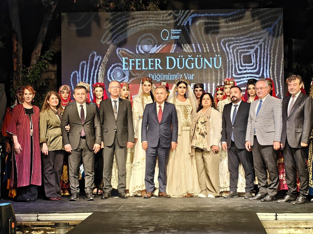 İzmir Valisi Süleyman Elban'dan "Efeler Düğünü" ile tarihi çağrı: "Gelin Efe düğünüyle evlenin"