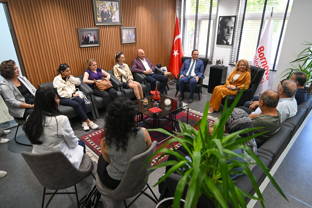 Bornova’dan büyük dayanışma hamlesi 1 Bornova’dan büyük dayanışma hamlesi