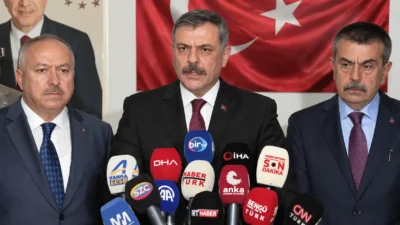 İçişleri Bakanı Mustafa Çiftçi, Manisa'nın Turgutlu ilçesinde meydana gelen okul