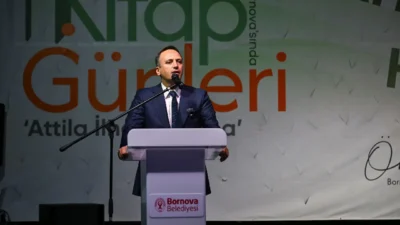 Bornova Belediyesi tarafından usta şair Attila İlhan anısına düzenlenen ve