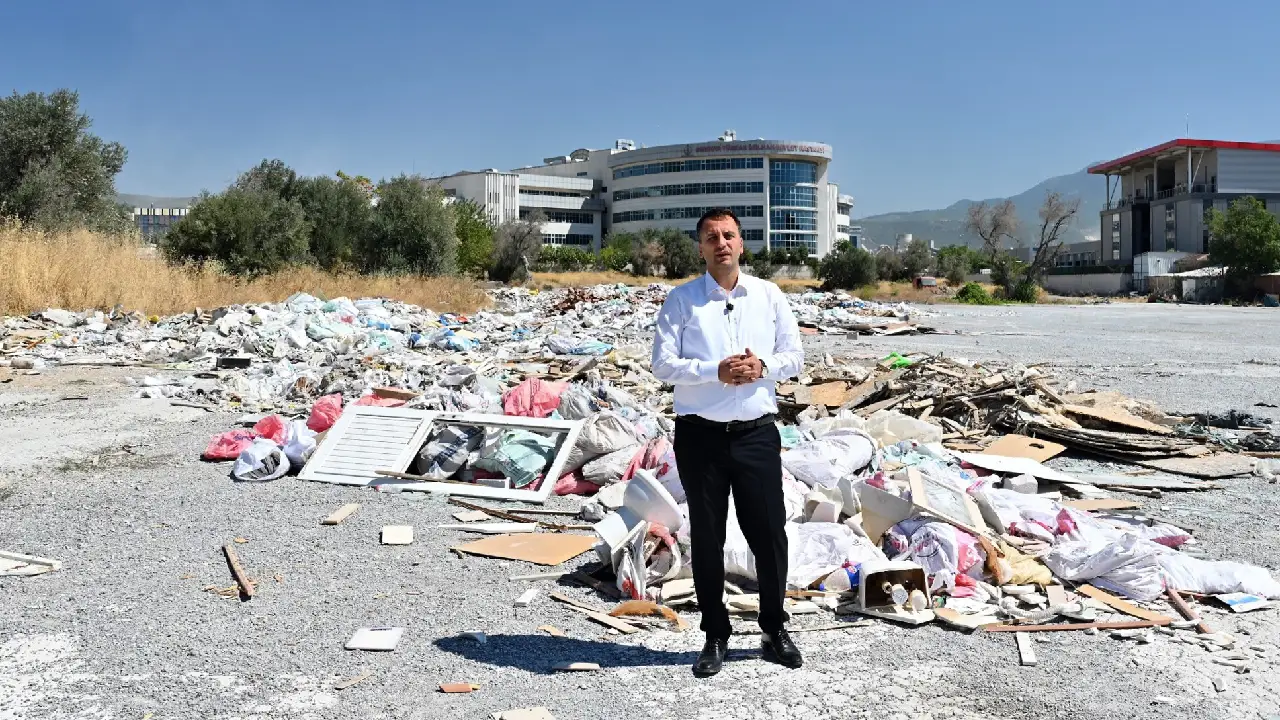 Bornova Belediyesi, kent temizliğini korumak ve çevre kirliliğinin önüne geçmek