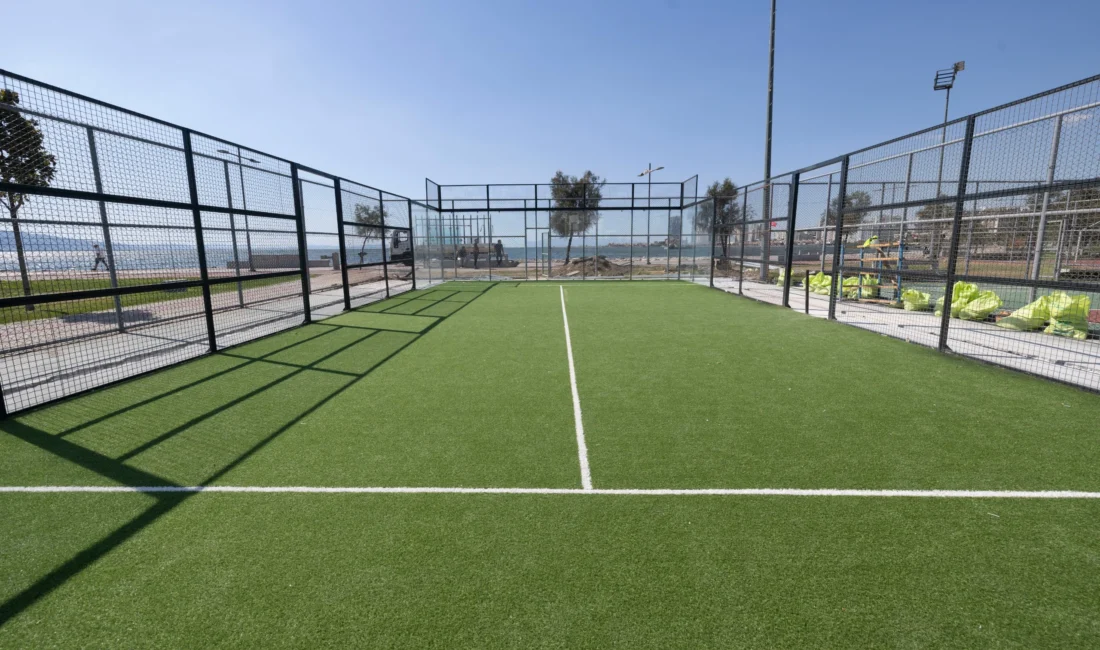 İzmir Büyükşehir Belediyesi tarafından kentteki spor tesislerinde bakım, onarım ve