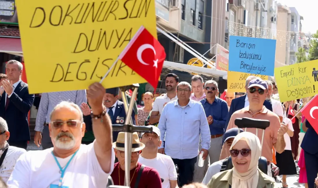 Buca Belediyesi, düzenlediği “Barış ve Empati Şenliği” ile barış, kardeşlik