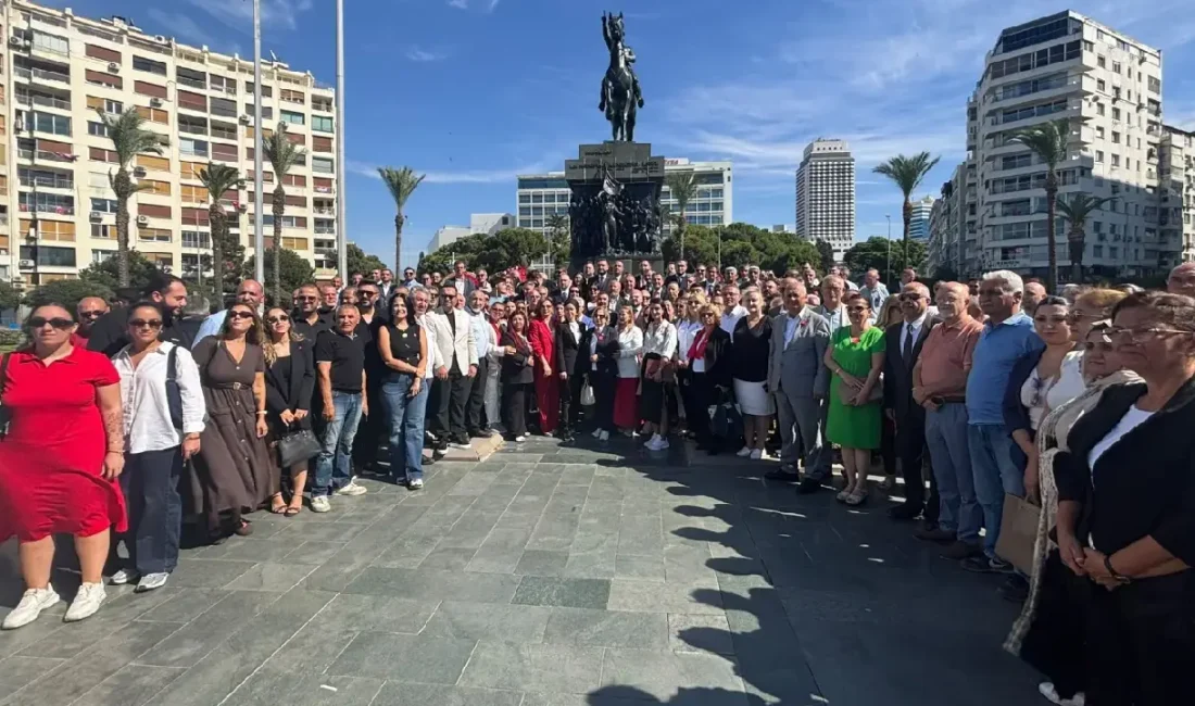 İzmir’in düşman işgalinden kurtuluşunun 104’üncü yıl dönümü kutlamaları kapsamında Cumhuriyet