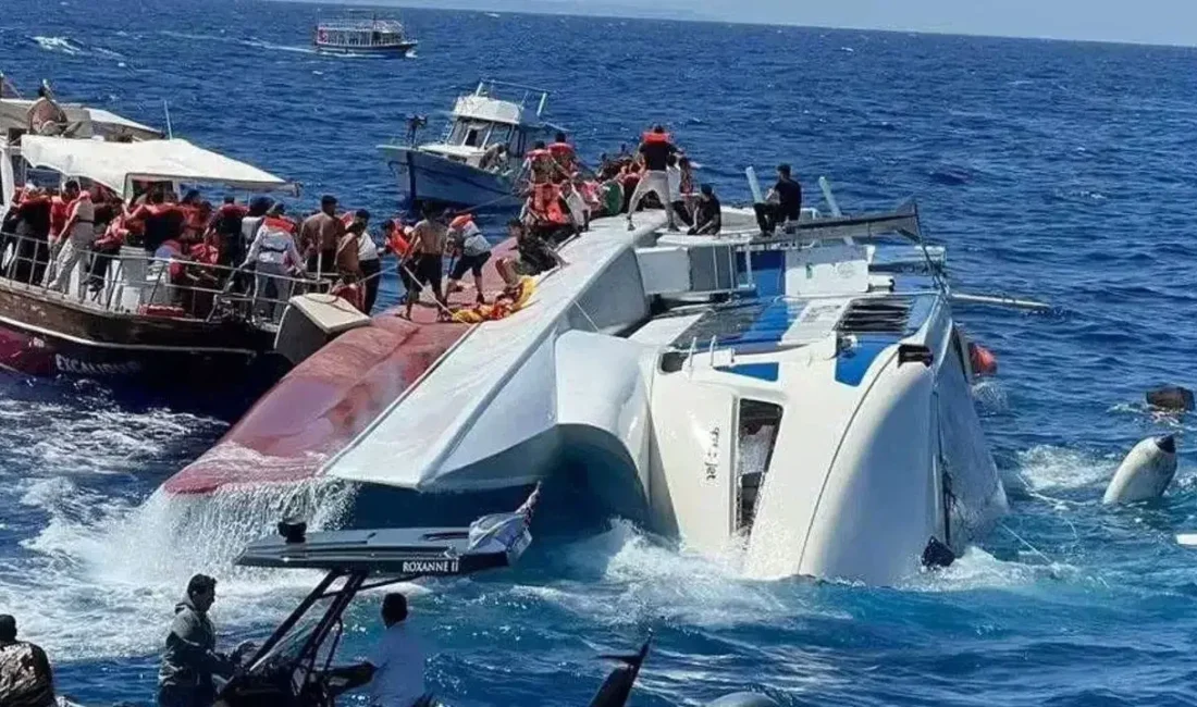 KKTC’nin Girne Limanı’ndan Mersin Taşucu’na gitmek üzere hareket eden yolcu