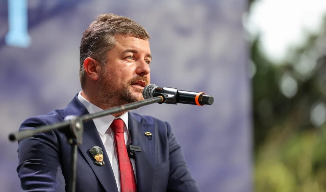 Tutuklanarak görevden uzaklaştırılan Buca Belediye Başkanı Görkem Duman, yürütülen soruşturmadaki