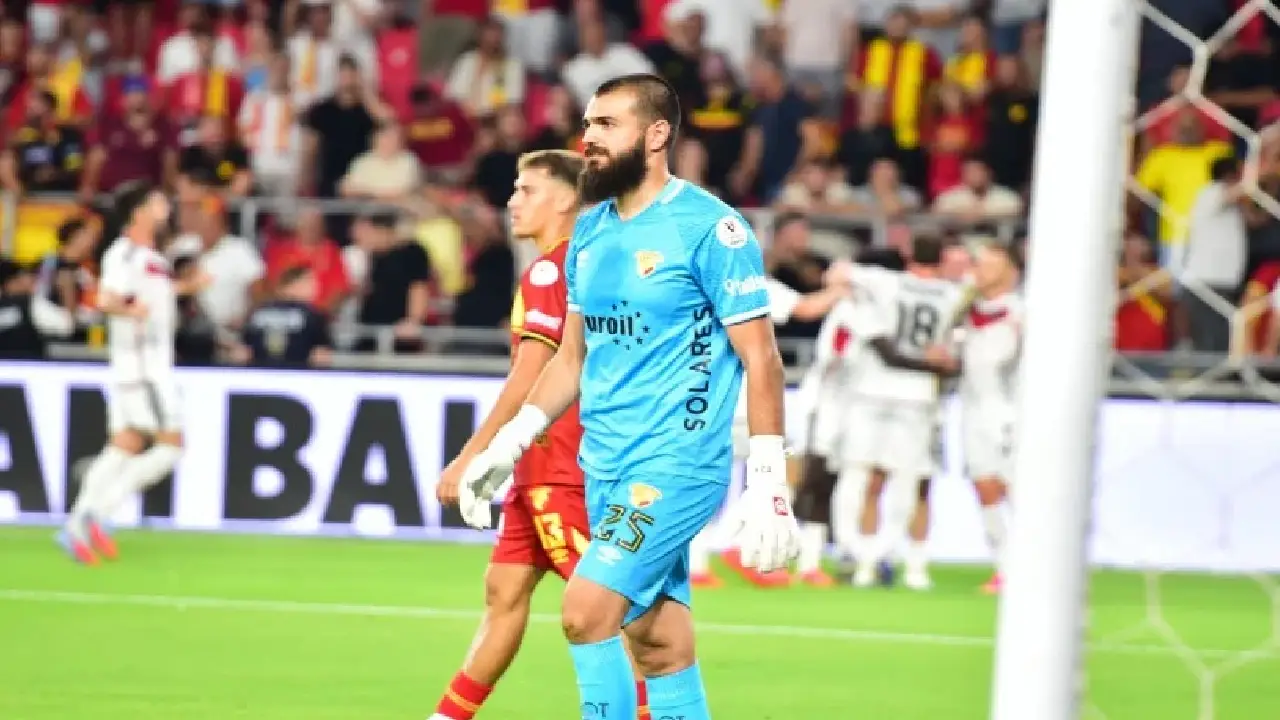 Süper Lig’in 4. haftasında sahasında Gaziantep FK’ya 4-2 mağlup olan