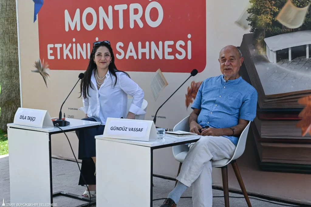 Kültürpark'ta kitap izdihamı: İzmirliler İZKİTAP’a büyük ilgi gösterdi