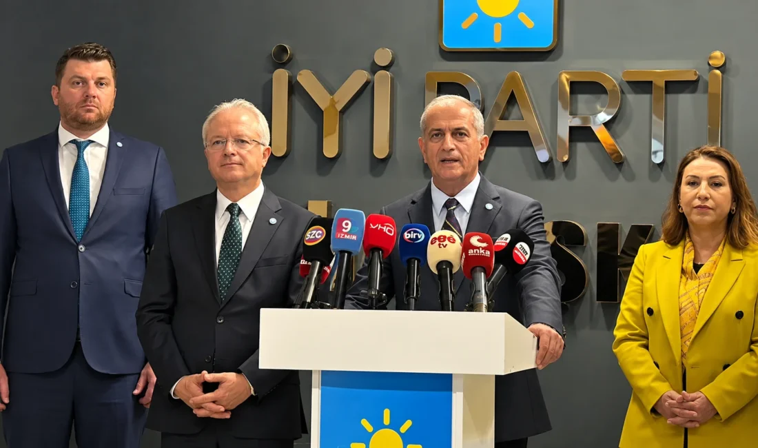 İYİ Parti İzmir Milletvekili Hüsmen Kırkpınar; Çeşme ve Aydın otoyollarının