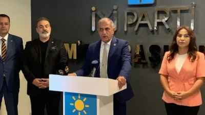 İYİ Parti İzmir Milletvekili Hüsmen Kırkpınar; Çeşme ve Aydın otoyollarının