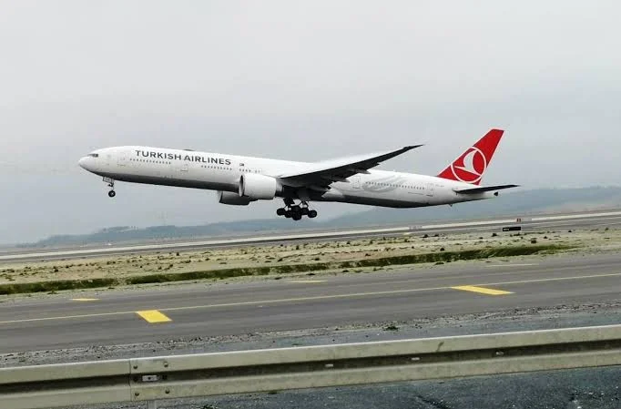 Ulaştırma ve Altyapı Bakanı Abdulkadir Uraloğlu, Devlet Hava Meydanları İşletmesi