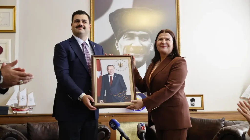 İnan Foça’dan Özgür Özel’e seslendi! “Daha dün kefilim derken ne oldu?"