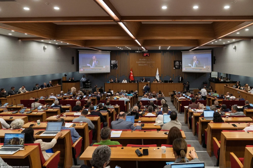 İZOTAŞ Otogarı'nda İZULAŞ dönemi başladı: Yeni ücret tarifesi de belli oldu 4 İZOTAŞ Otogarı'nda İZULAŞ dönemi başladı: Yeni ücret tarifesi de belli oldu