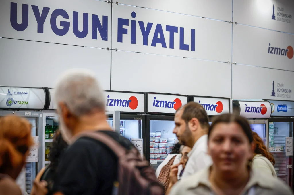 Güvenilir ve uygun fiyatlı İZMAR, İEF’nin ilgi odağı oldu 2 Güvenilir ve uygun fiyatlı İZMAR, İEF’nin ilgi odağı oldu