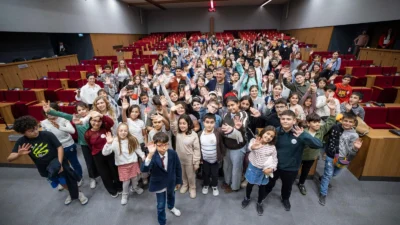 İzmir Büyükşehir Belediyesi, eylül ayında çocukları eğitimden sanata, spordan bilime