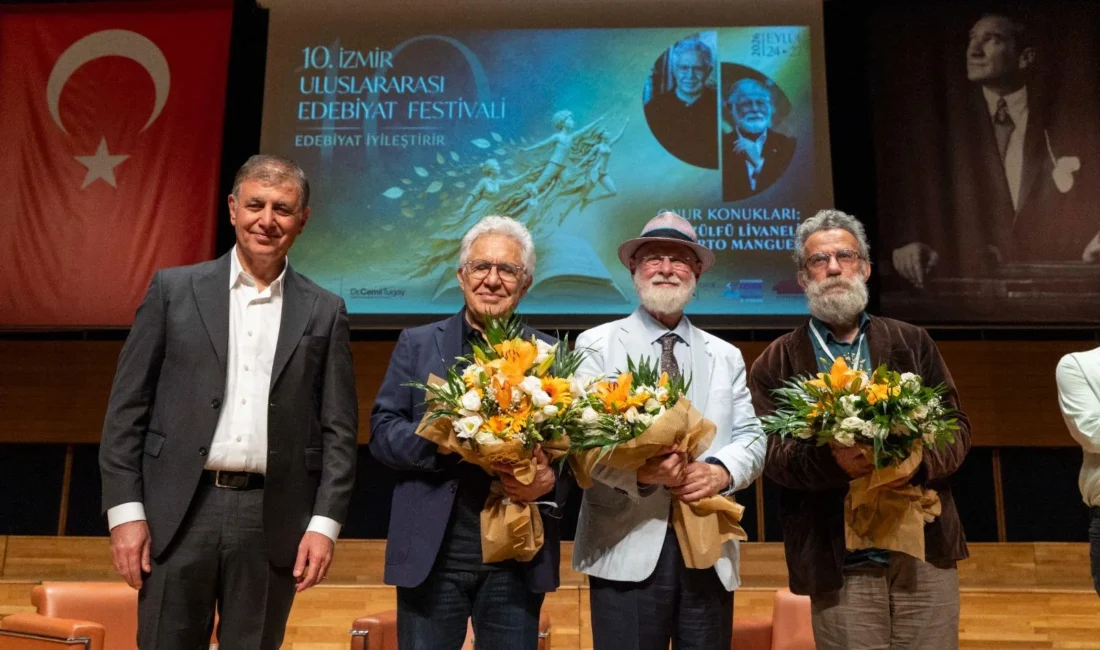 İzmir Büyükşehir Belediyesi’nin 10 yıldır düzenlediği İzmir Uluslararası Edebiyat Festivali,