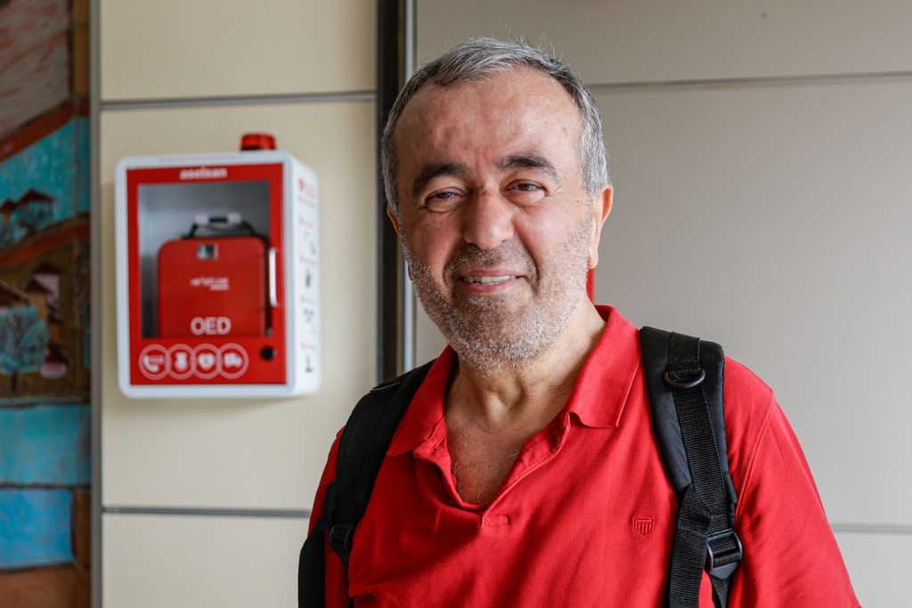 İzmir'de 50 noktaya kalp krizlerinde kullanılan şok cihazı