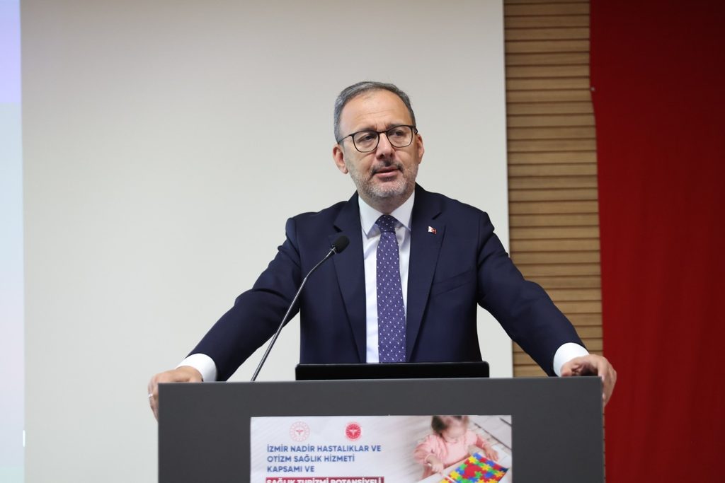İzmir'de otizm ve nadir hastalıklar zirvesi 2 İzmir'de otizm ve nadir hastalıklar zirvesi