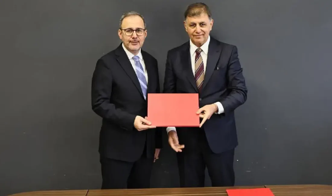 Son dönemde siyaset kulislerinde hareketliliğe neden olan belediye başkanı transferleri